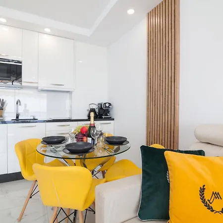 アパート Ponderosa 611, Americas, One Bedroom With Large Terrace And Ocean View, Next To Siam Park プラヤ・デ・ラス・アメリカス